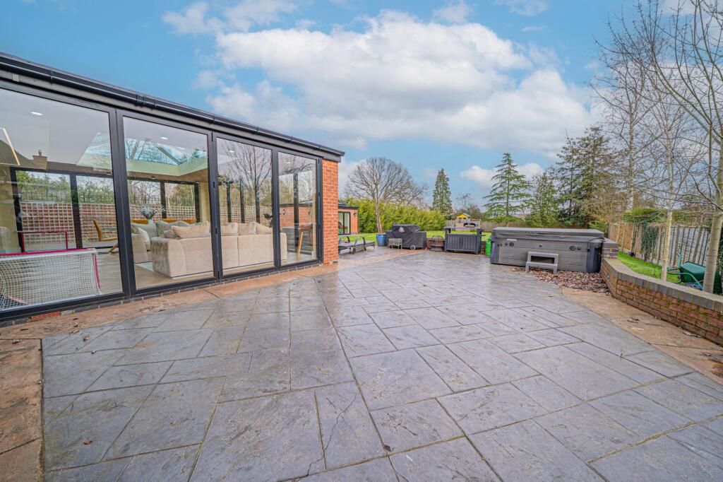 Additional image 50 of The Crescent, Hampton-In-Arden, B92
