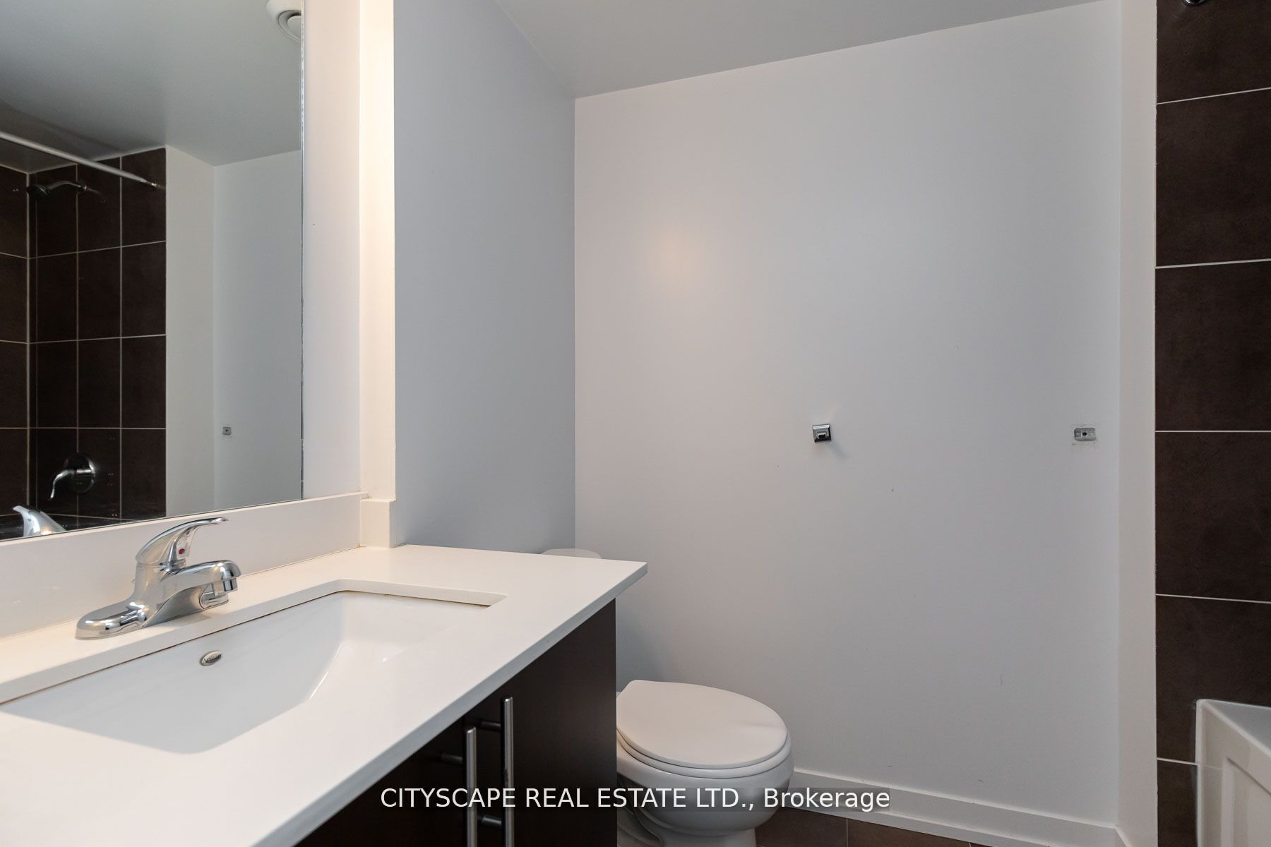 Additional image 5 of 1904-1420 Dupont Street, Toronto, ON, M6H 0C2