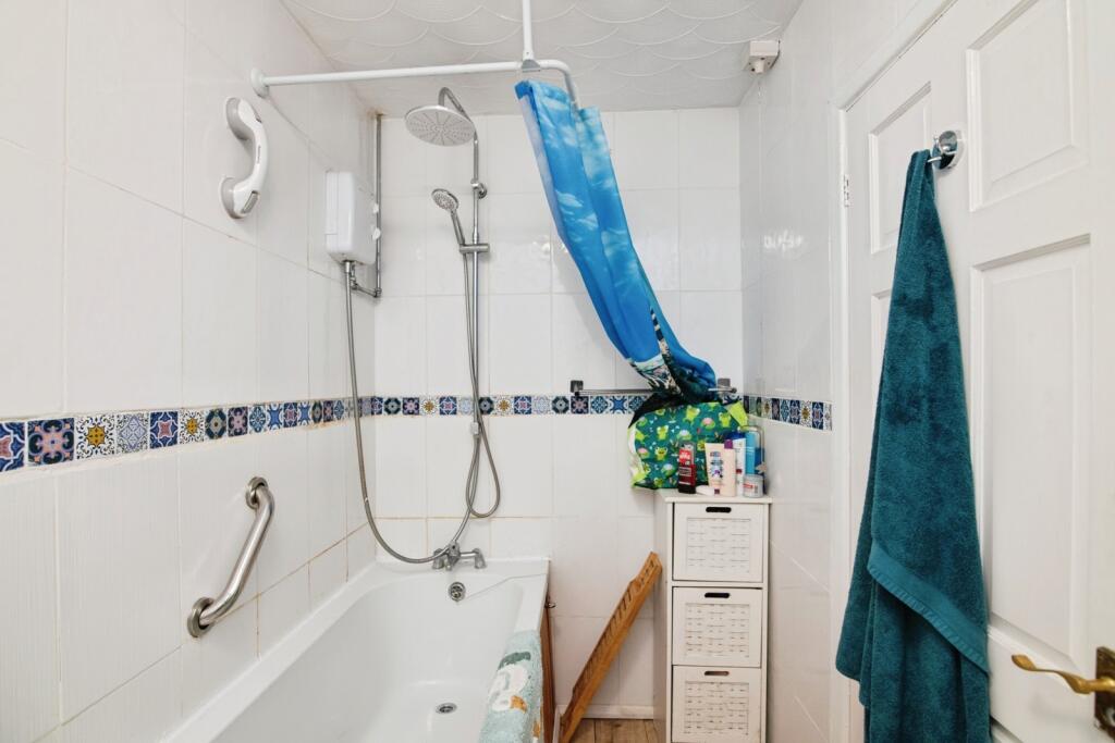 Additional image 10 of Arundel Drive, OLDBURY, West Midlands, B69