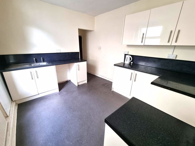 Additional image 2 of 3 bed terraced house for salePark Place, Bargoed CF81