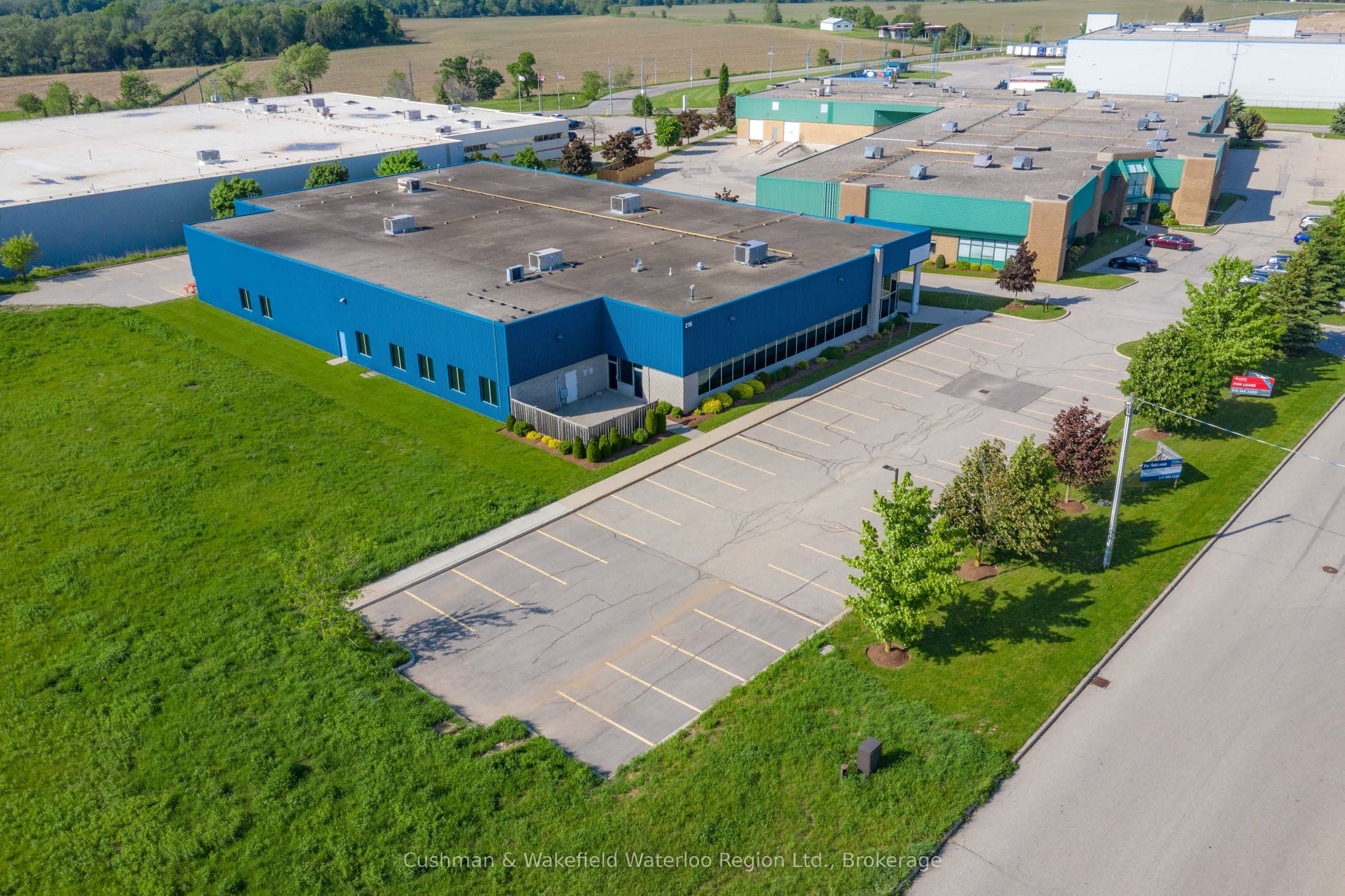 Additional image 4 of 216 Bathurst Drive, Waterloo, ON, N2V 2L7