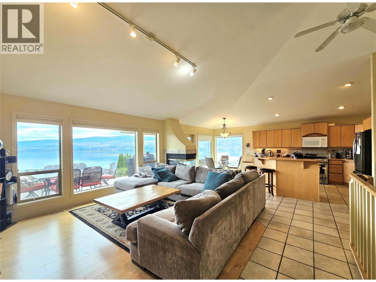 Additional image 6 of 3617 Gala View Drive, West Kelowna, BC, V4T2M3