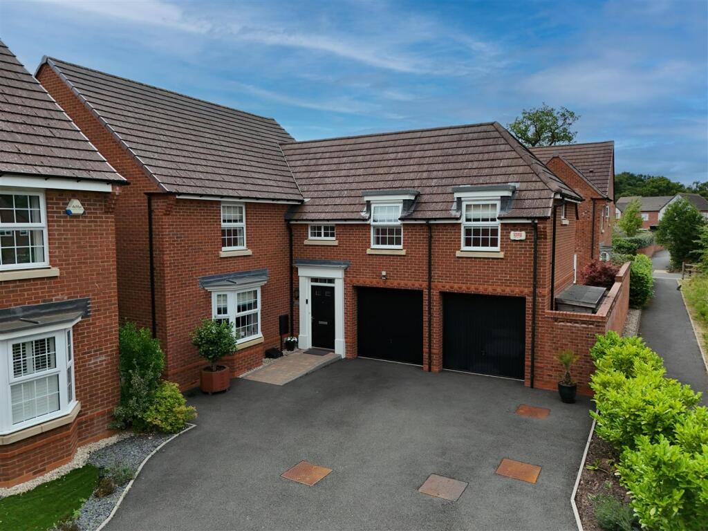 Kiln Lane, Dickens Heath, Solihull