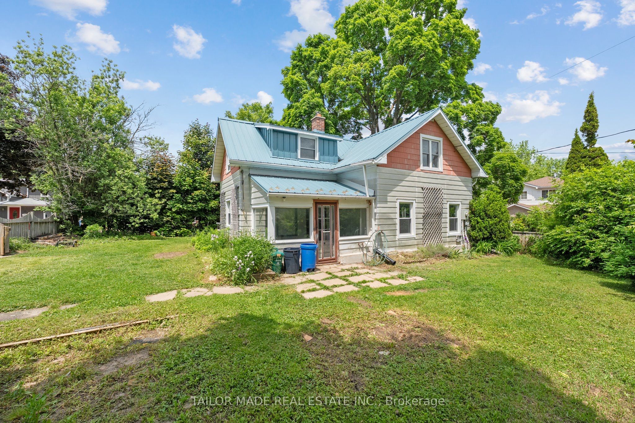 18 Amanda Street, Orangeville, ON, L9W 2K2