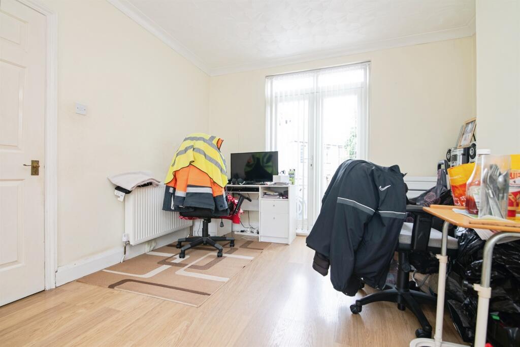 Bilhay Lane, West Bromwich photo 5