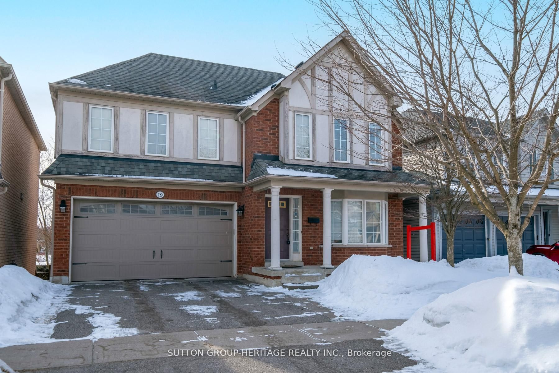 19 Bradbury Crescent, Ajax, ON, L1T 4H5