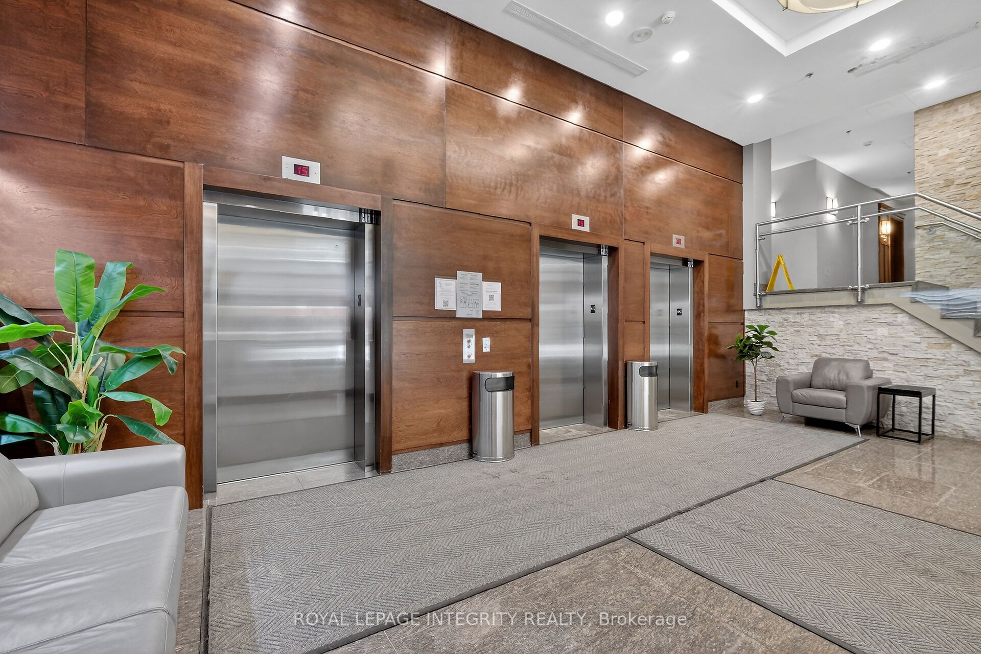 Additional image 3 of 416-238 Besserer Street, Ottawa, ON, K1N 6B1