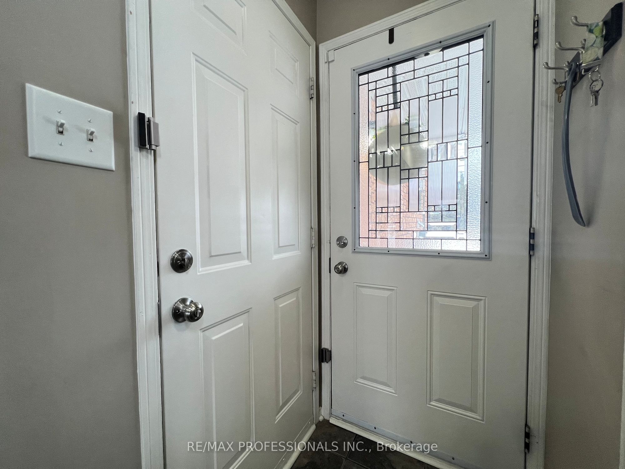 Additional image 5 of 56 Beacon Road, Barrie, ON, L4N 9J8