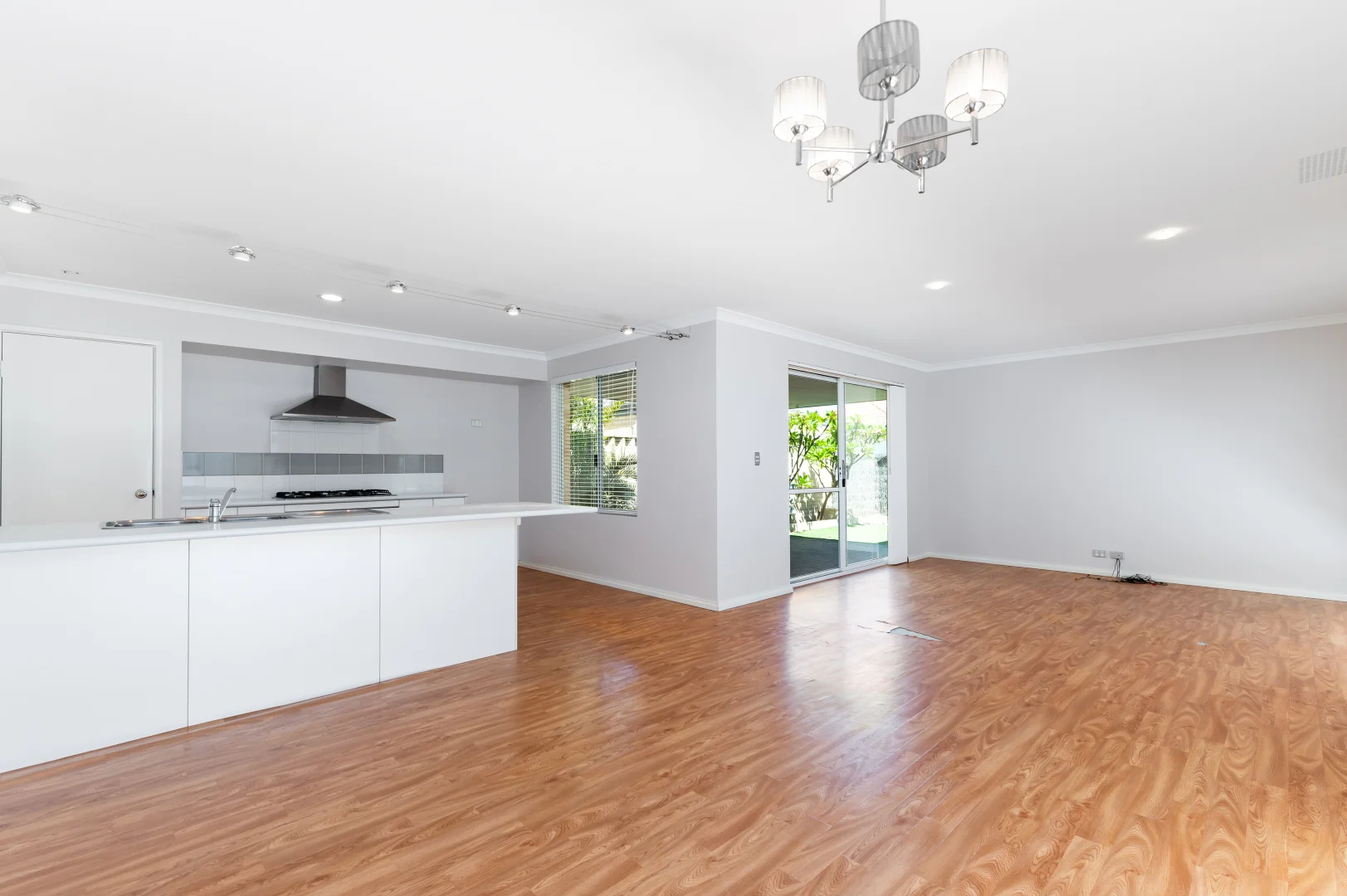 Additional image 10 of 118 Rathkeale Boulevard, Ridgewood WA 6030