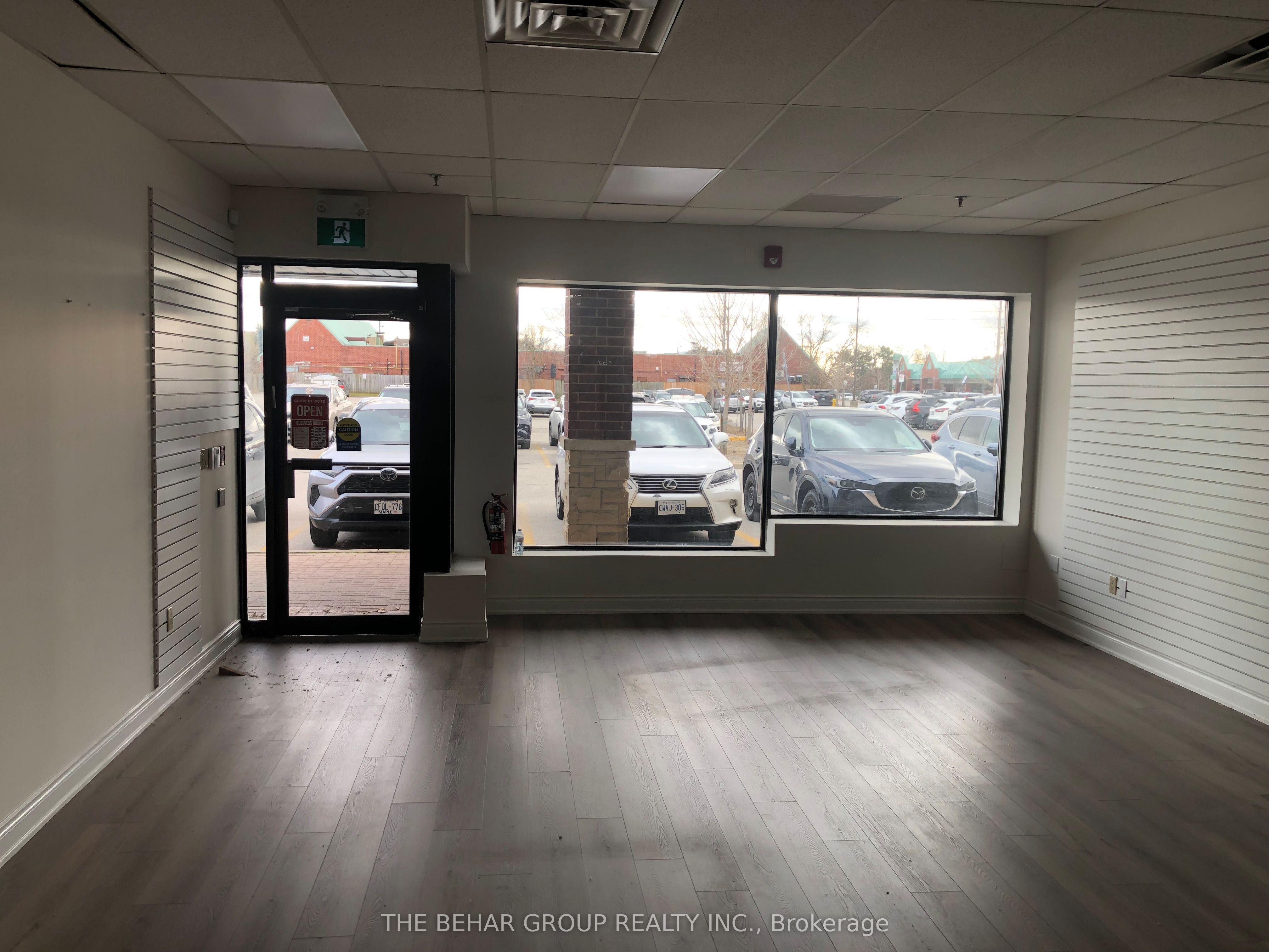 24-1118 Centre Street, Vaughan, ON, L4J 7R9