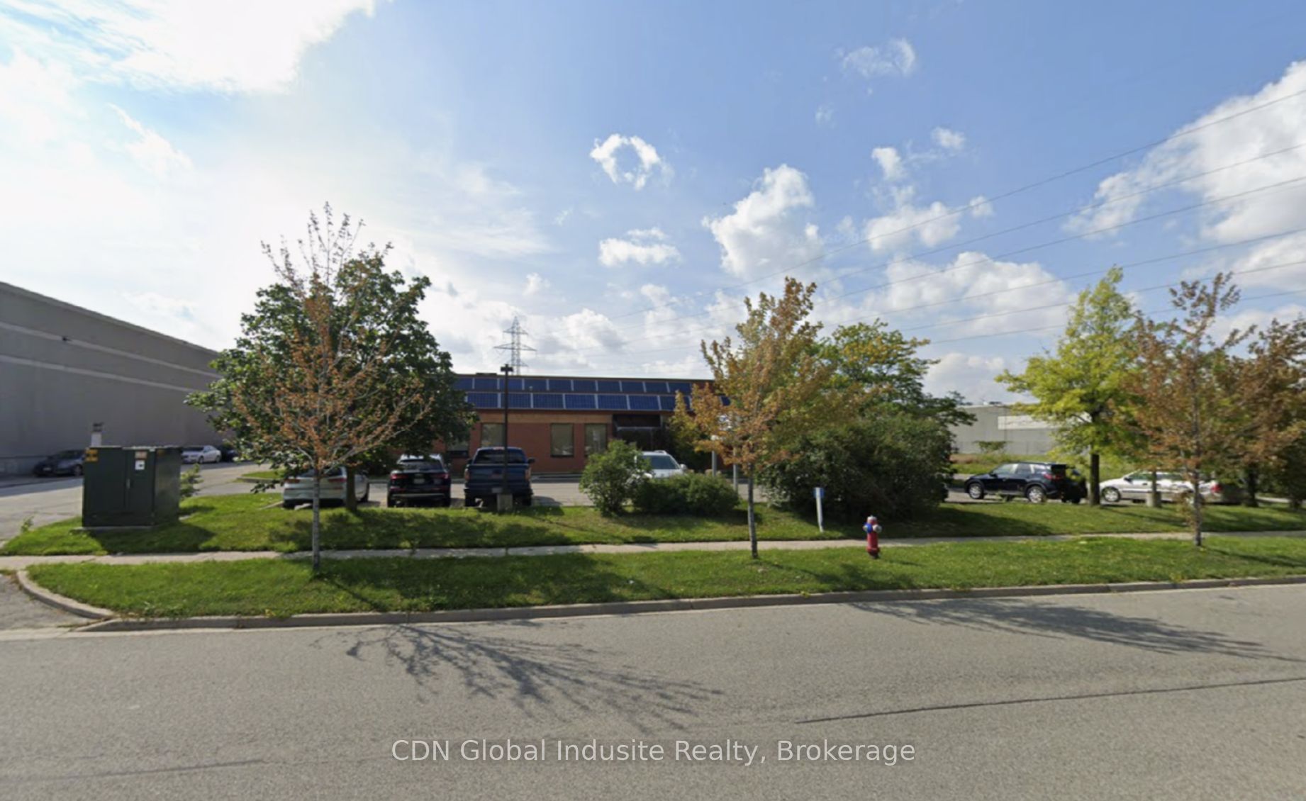 415 Ambassador Drive, Mississauga, ON, L5T 2J3