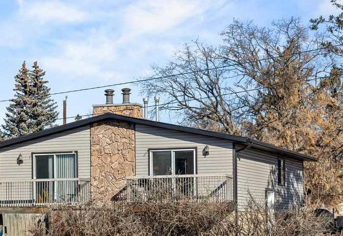 Additional image 2 of 7006A Bowness Road NW, Calgary, AB, T3B 0G4