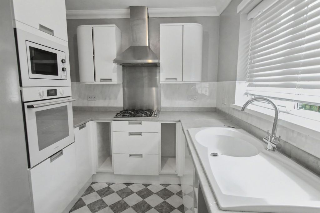 Additional image 6 of 3 bed semi-detached house for saleGreenhill Place, Gelligaer, Hengoed CF82
