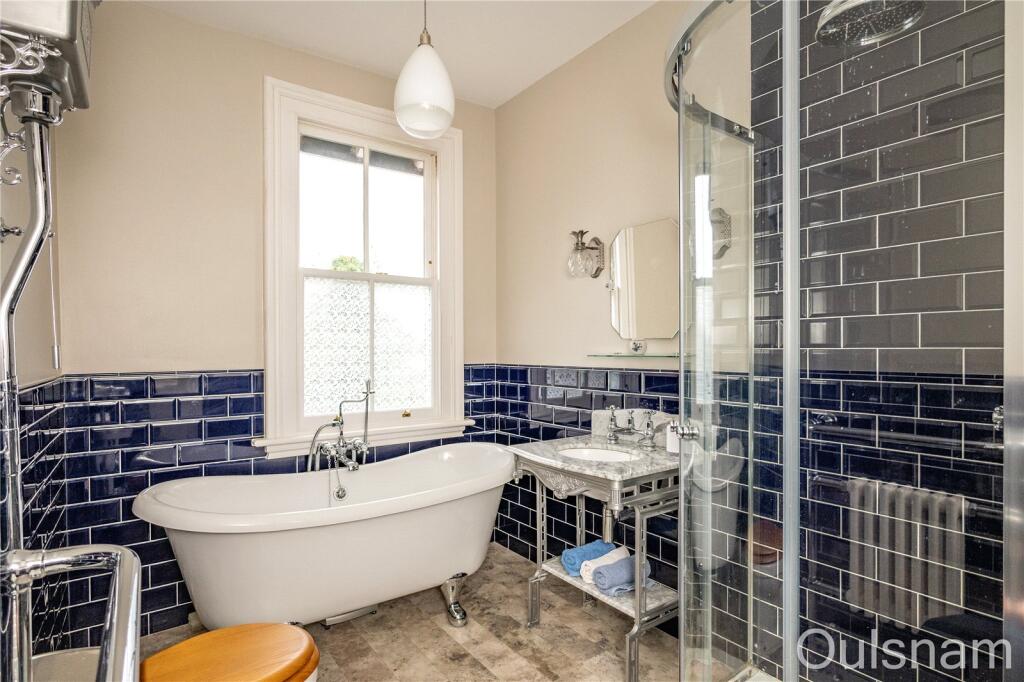 Additional image 29 of South Crescent, Bromsgrove, Worcestershire, B60