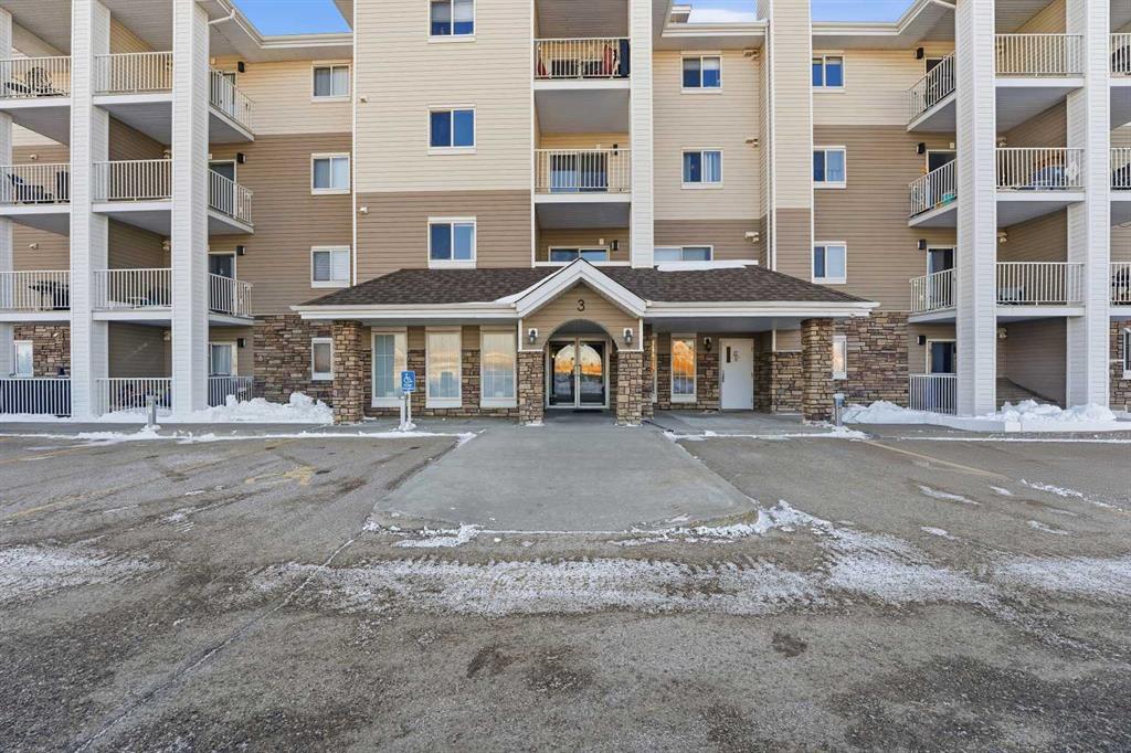310-3 Broadway Rise, Sylvan Lake, AB, T4S 0G9