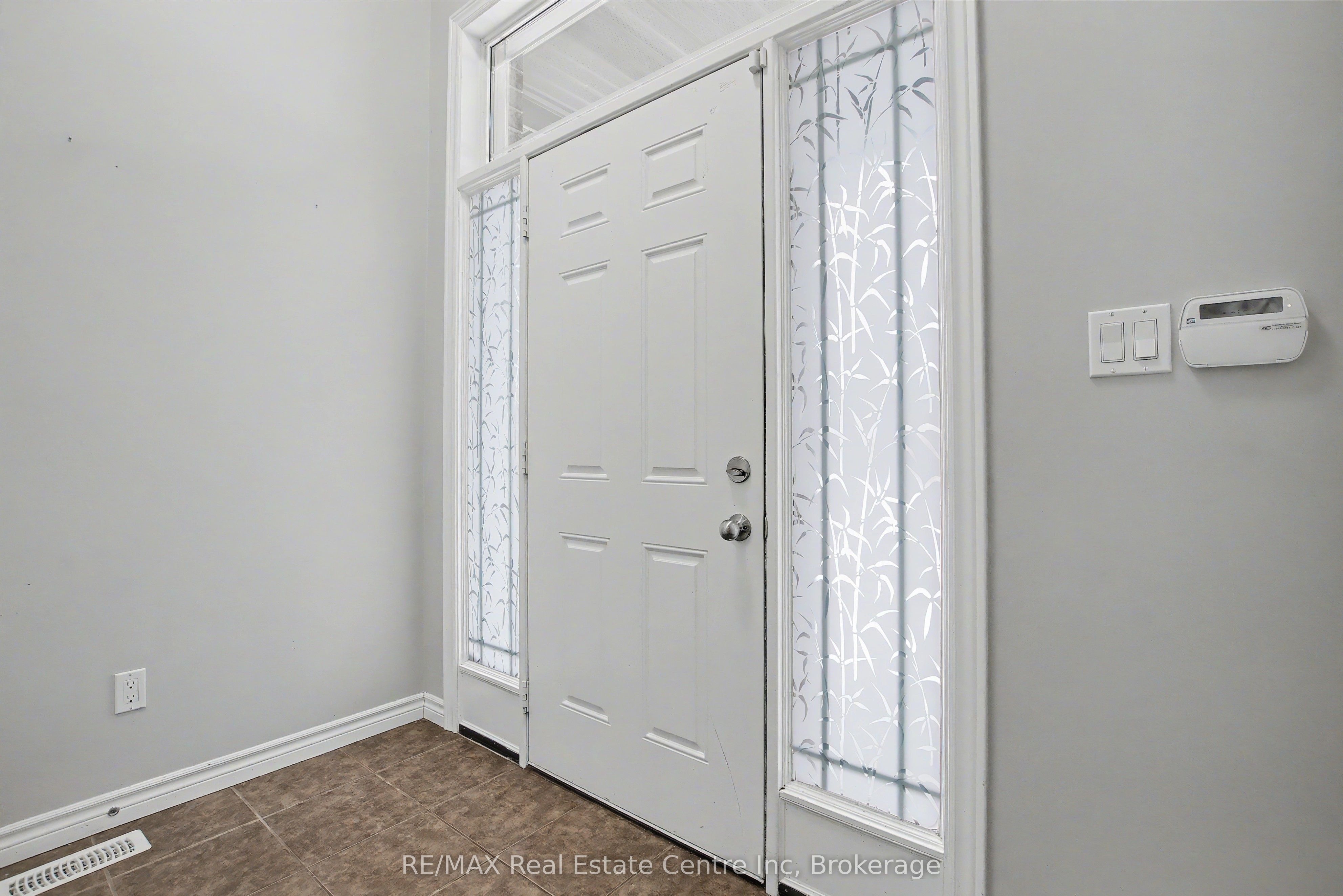 Additional image 4 of 158 Kemp Crescent, Guelph, ON, N1E 0K1