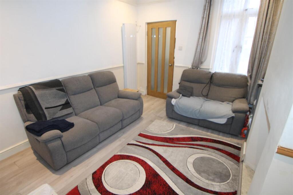 Additional image 2 of Vicarage Road, Halesowen