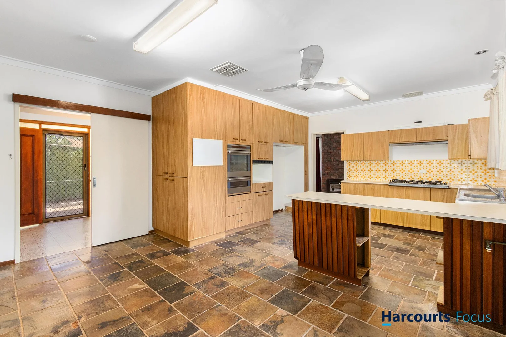 Additional image 12 of 34 Fifth Road, Armadale WA 6112
