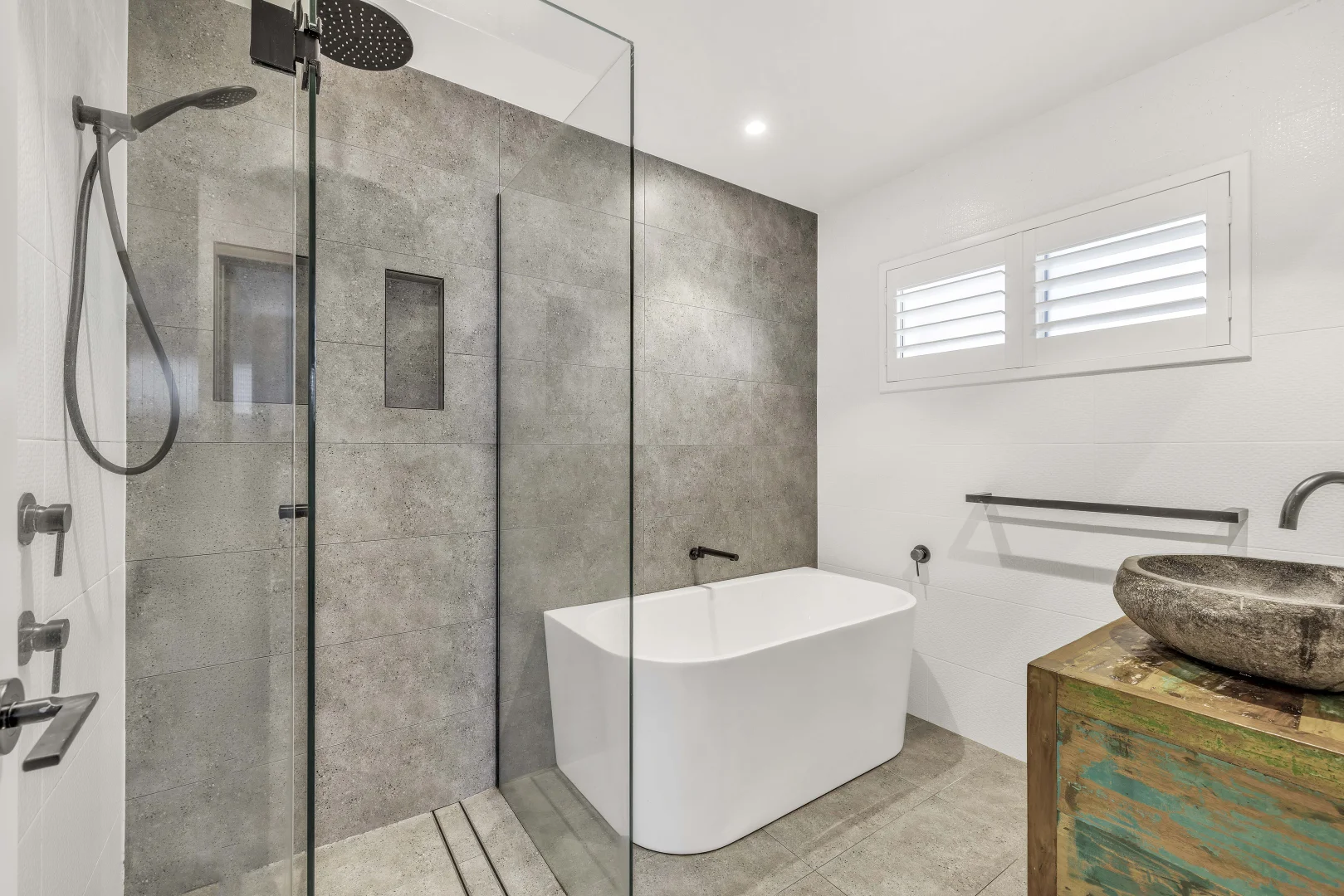 Additional image 12 of 36 Boongala Road, Broadbeach Waters QLD 4218