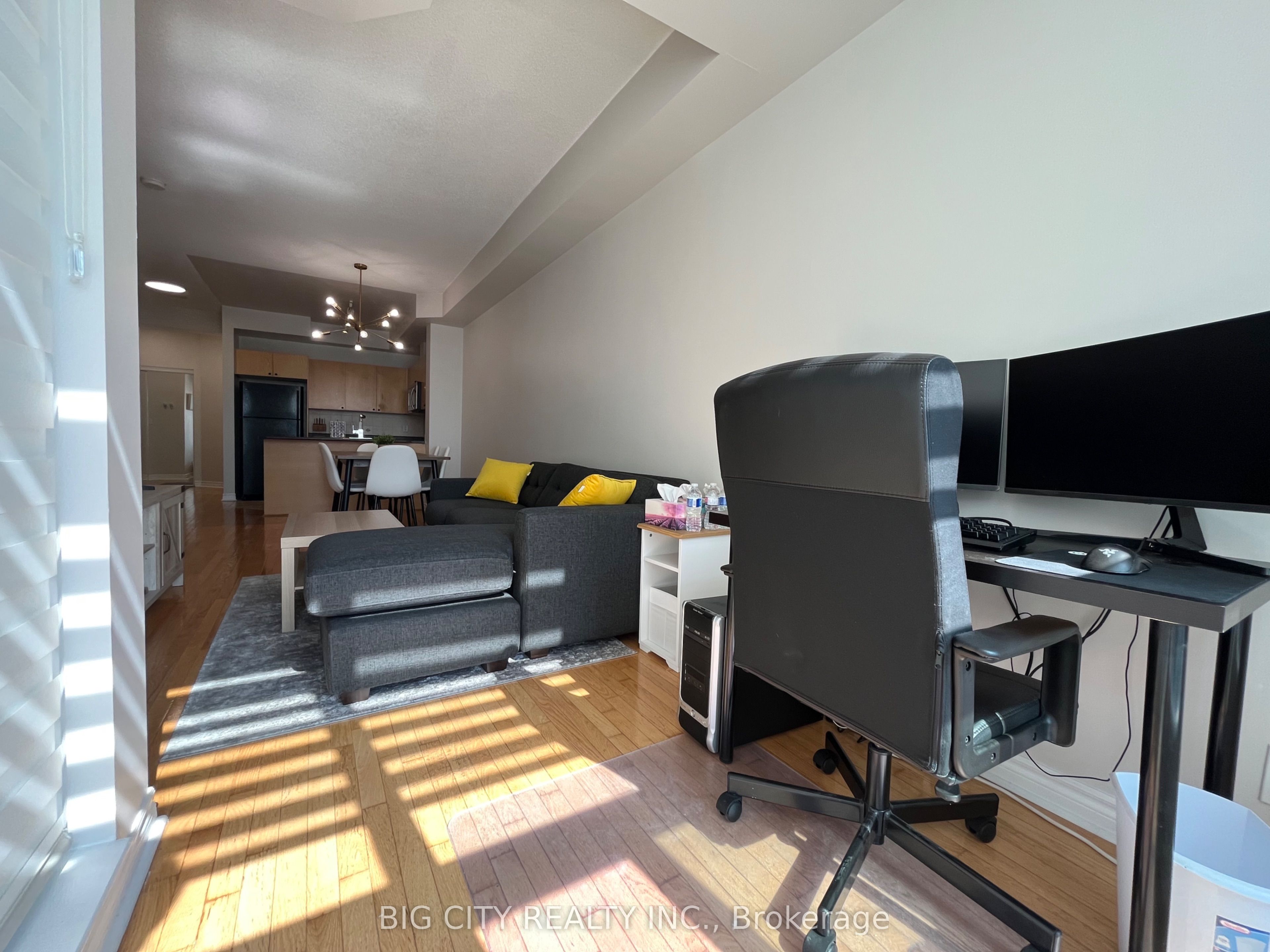 Additional image 2 of 2301-33 Elm Drive W, Mississauga, ON, L5B 4M2