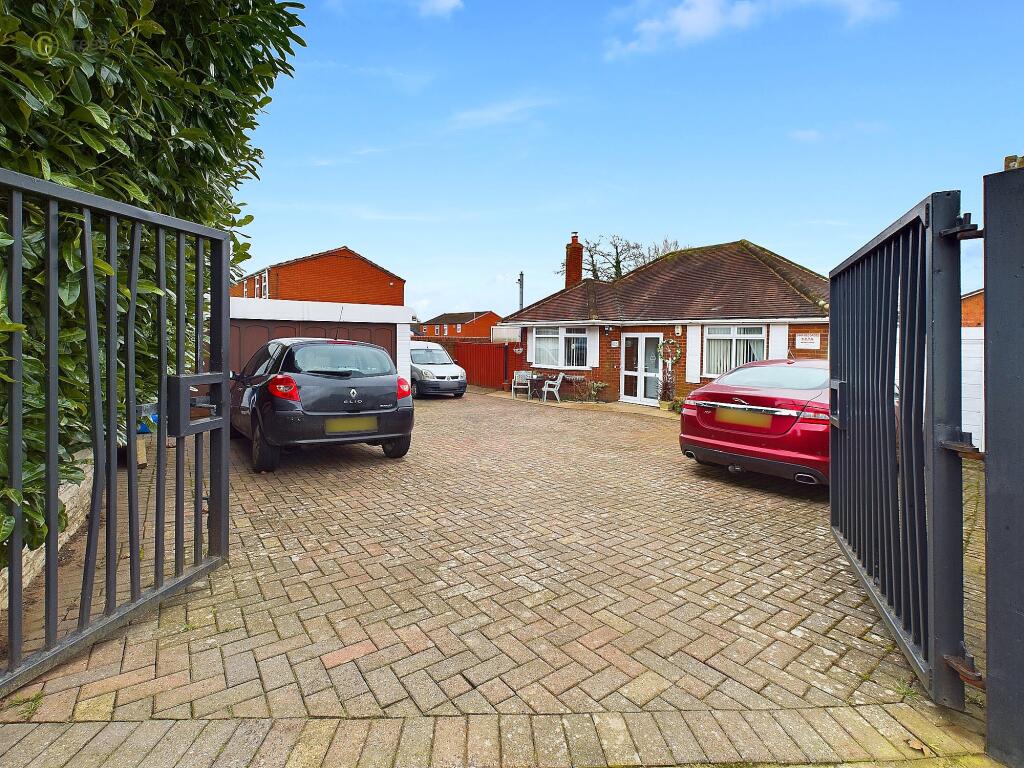 Glascote Road, Glascote, Tamworth, B77
