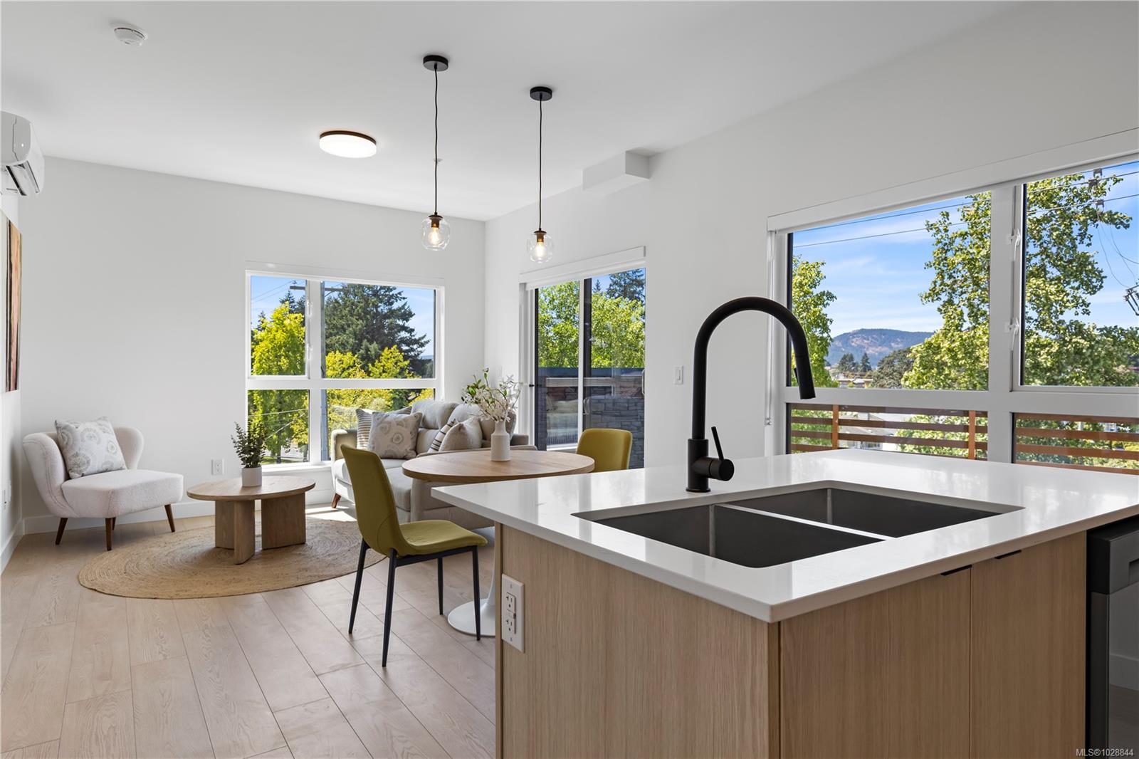 Additional image 6 of 229-2629 Millstream Road, Langford, BC, V9B 3R8
