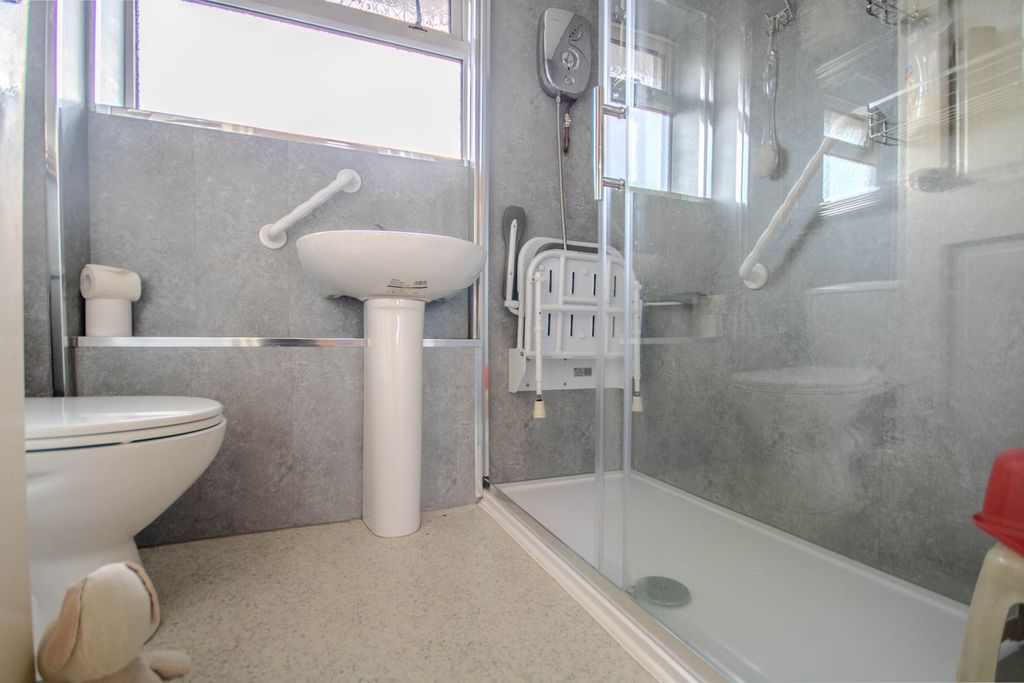 Additional image 13 of 3 bed semi-detached house for saleWest Avenue, Caerphilly CF83