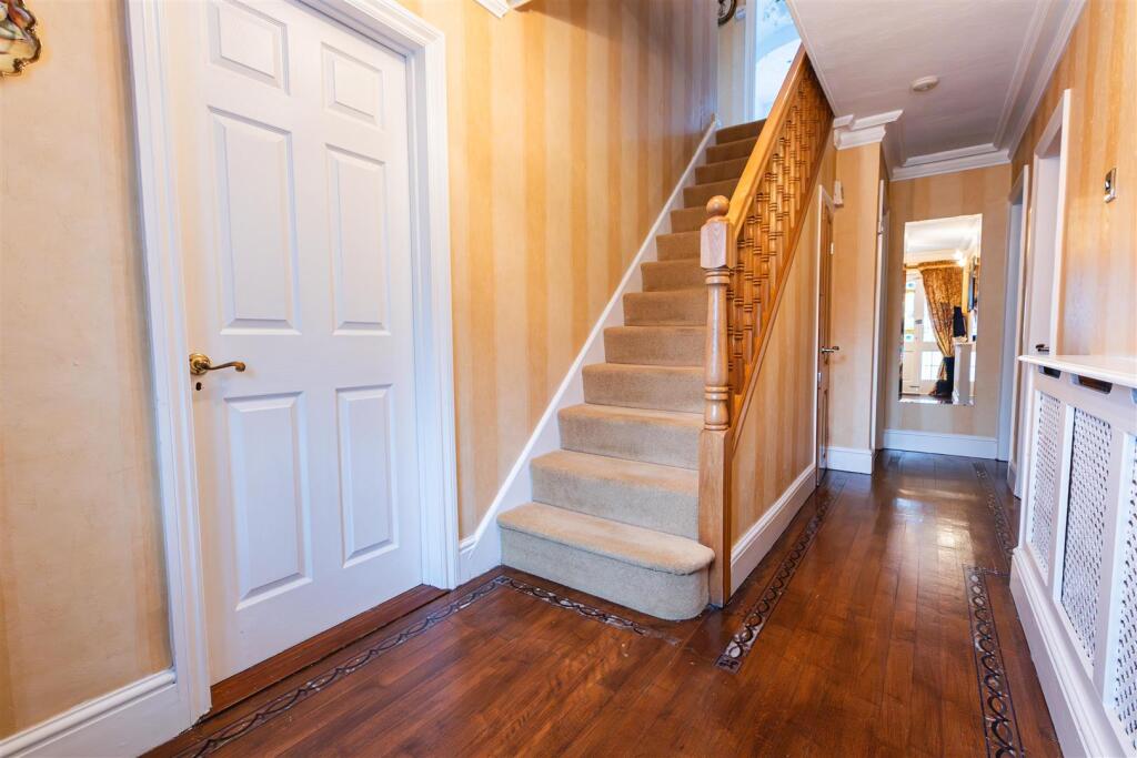 Beaminster Road, Solihull photo 2