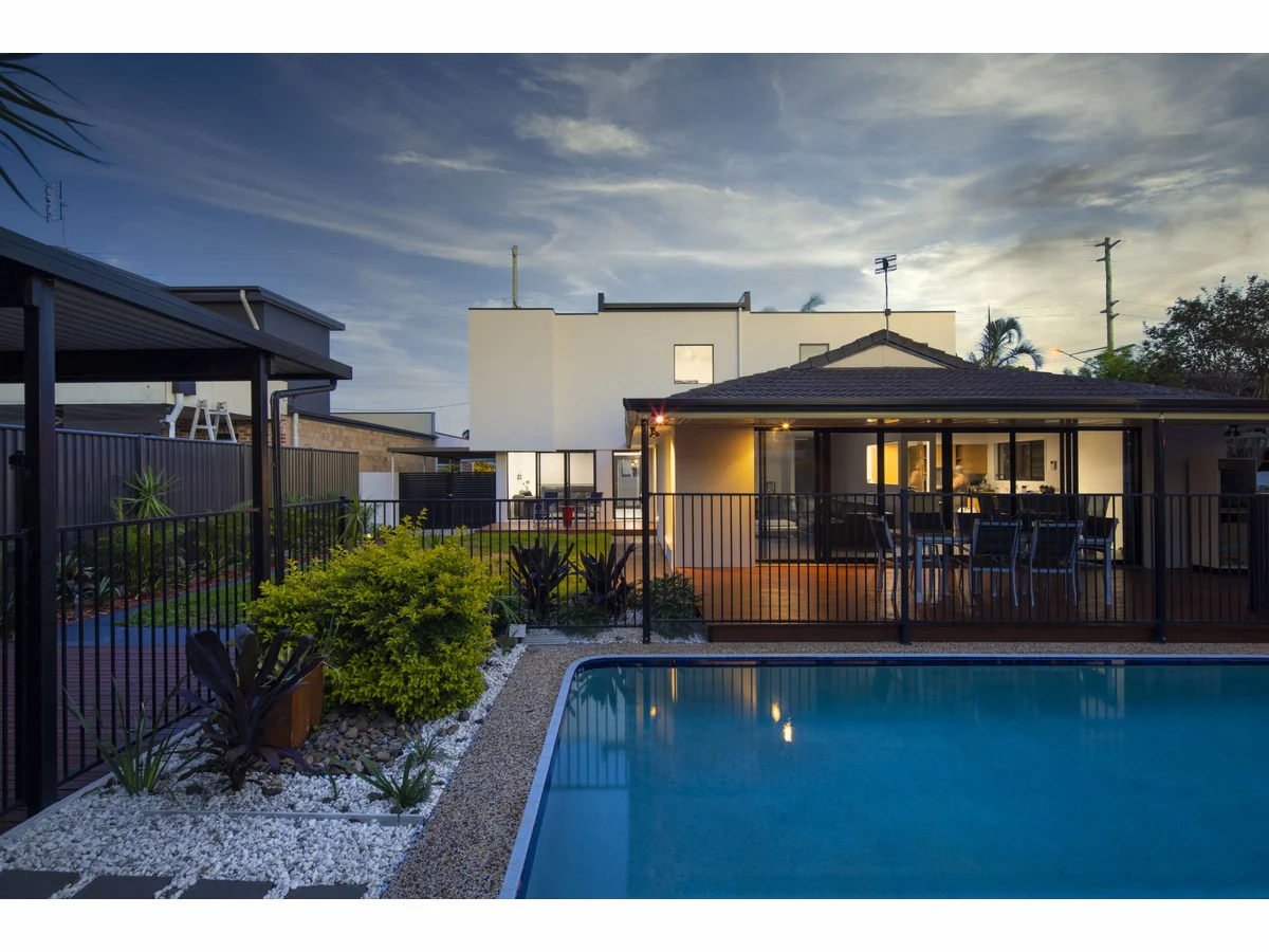 Additional image 2 of 43 Rio Vista Boulevard, Broadbeach Waters QLD 4218