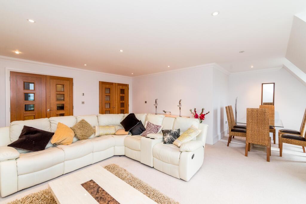 Additional image 9 of 20 Royal Court Apartments, 60 - 66 Lichfield Road, Sutton Coldfield, B74 2NA
