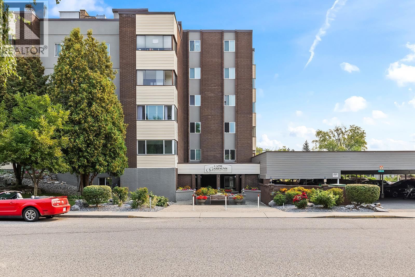 104-1915 Pacific Court, Kelowna, BC, V1Y8B3