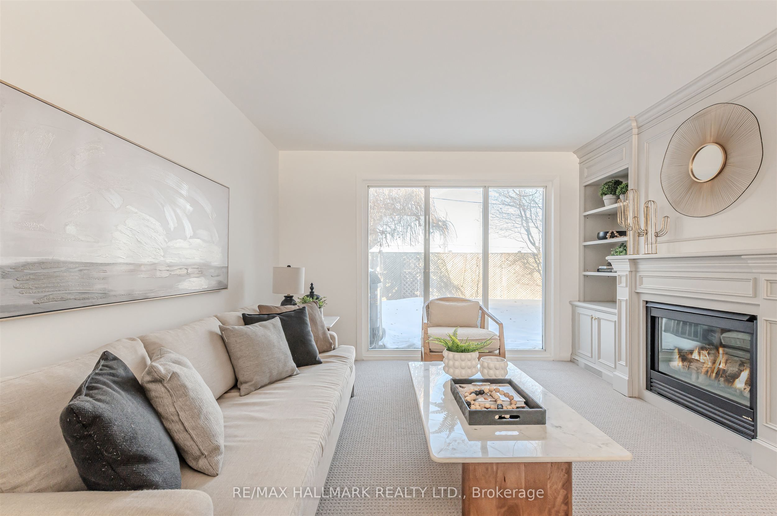 16 Burdock Lane, Toronto, ON, M3C 2G5 photo 4