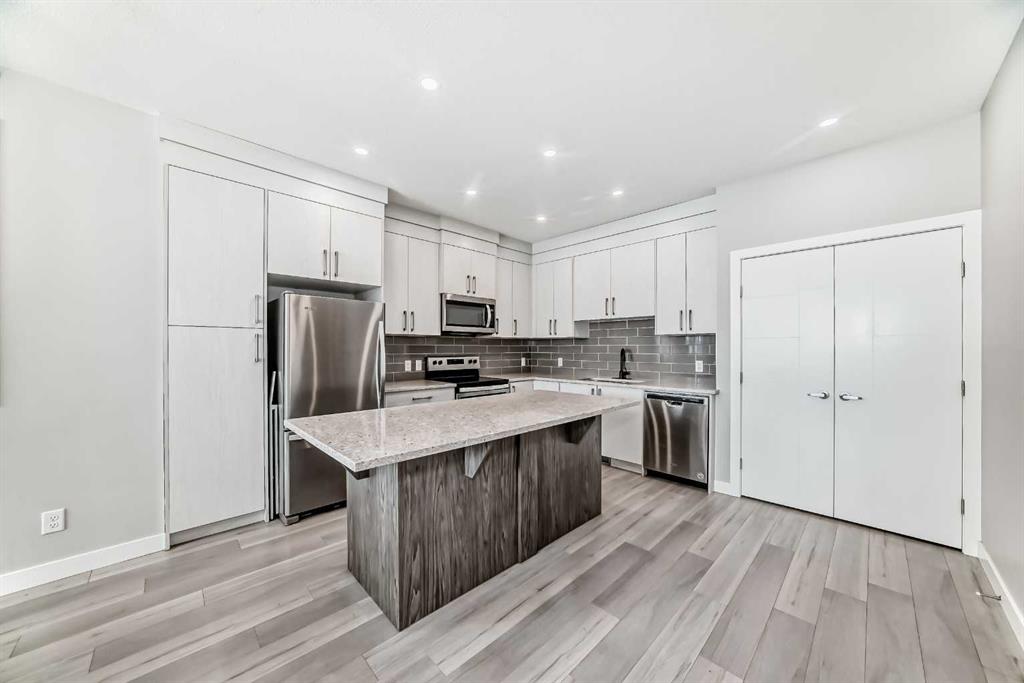 Additional image 6 of 111 Redstone Crescent NE, Calgary, AB, T3N 1M4