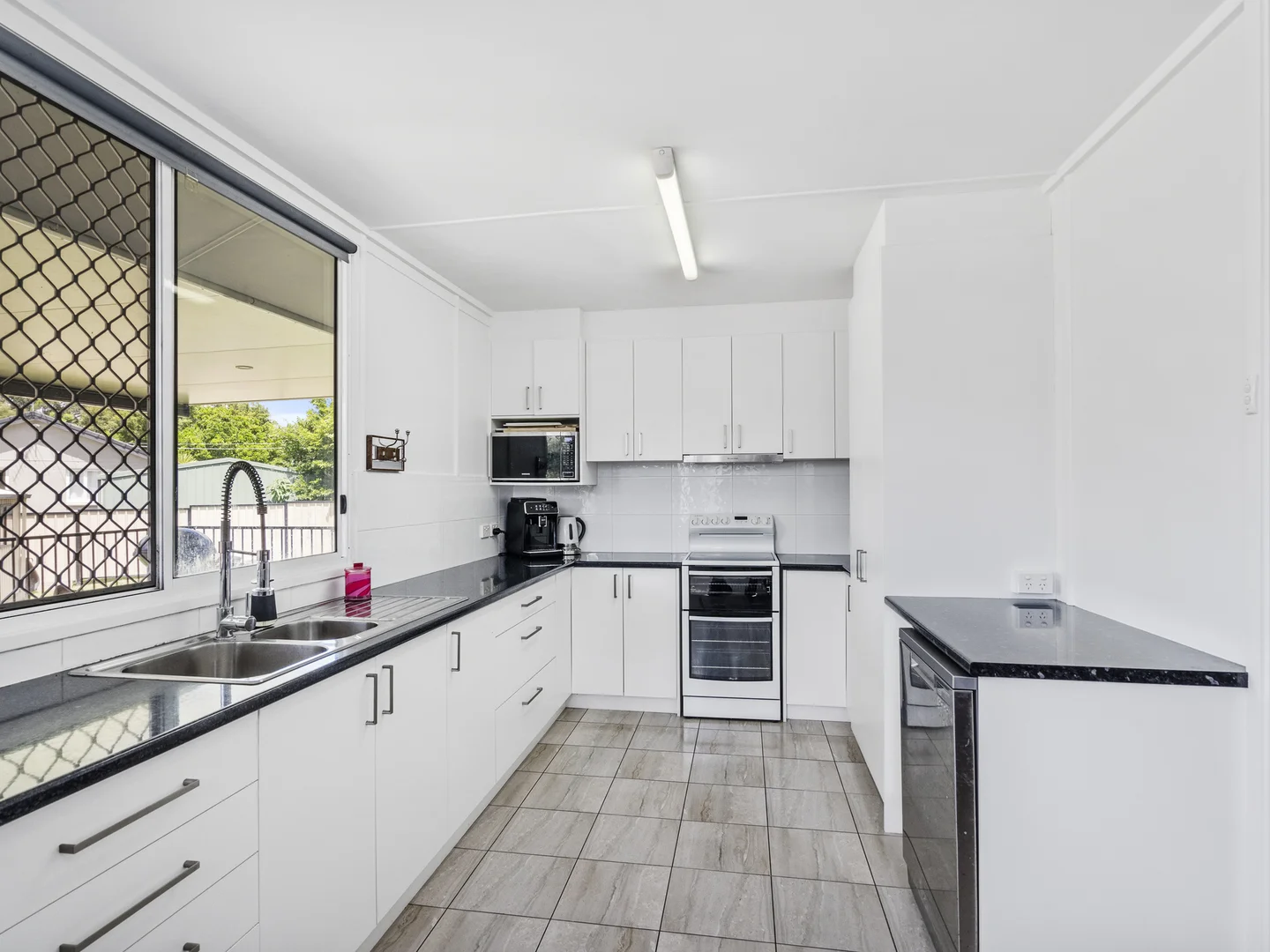 Additional image 2 of 1 Carowell Street, Acacia Ridge QLD 4110
