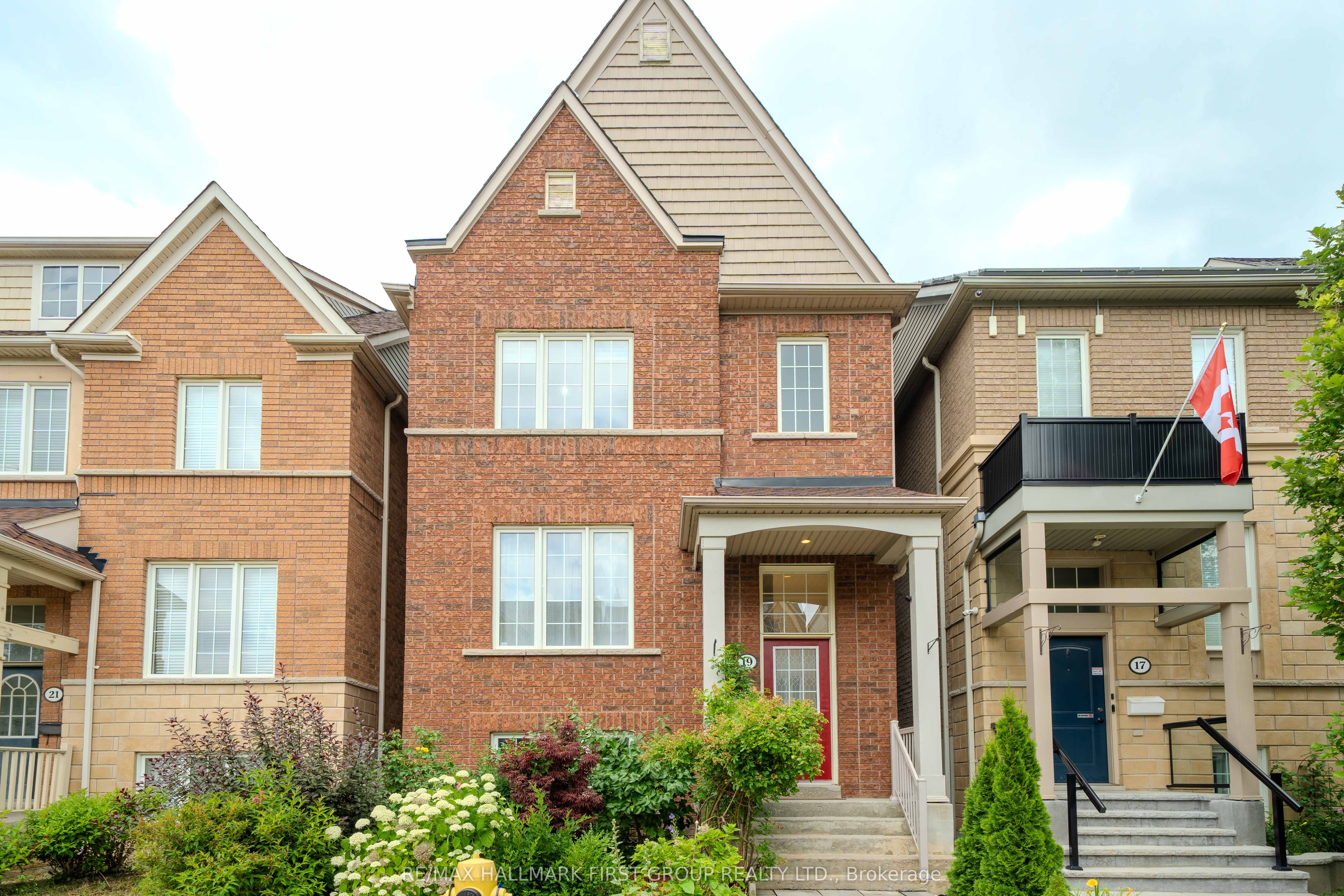 19 Kidd Terrace, Toronto, ON, M3J 3S9