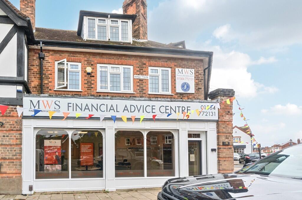 Station Road, B93