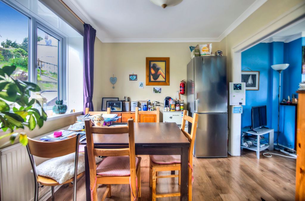 Additional image 9 of 3 bed semi-detached house for saleHeol Celyn, Hengoed CF82