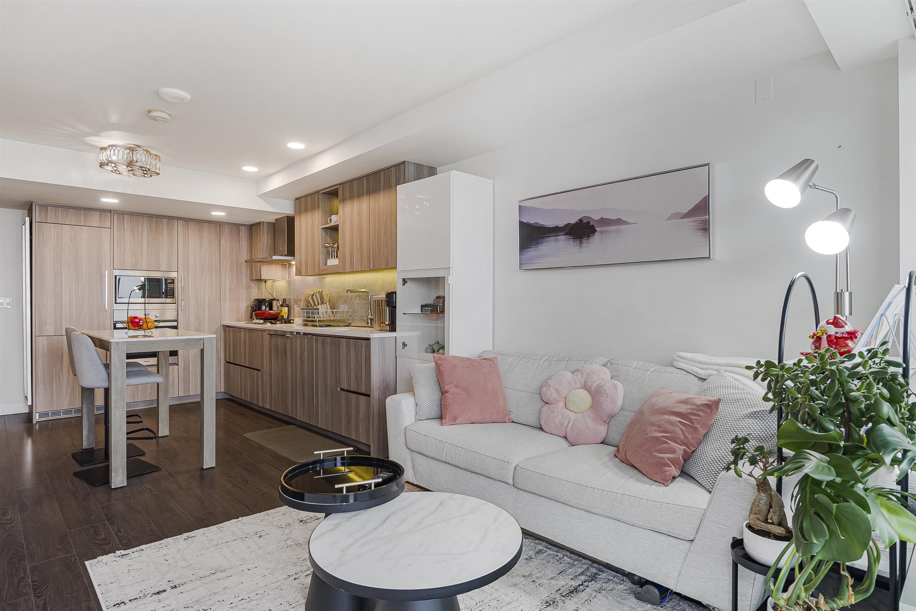 Additional image 2 of 2505-433 Marine Drive SW, Vancouver, BC, V5X 0H5