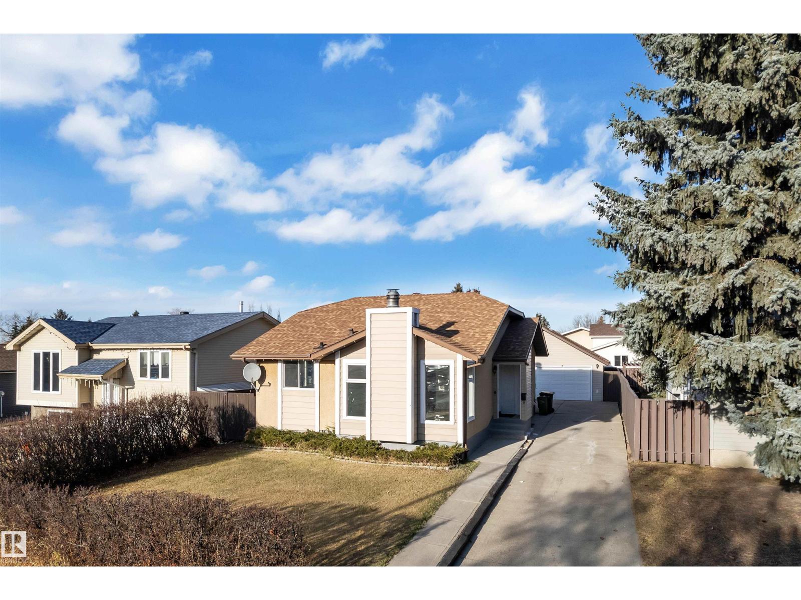 3808 17a Avenue NW, Edmonton, AB, T6L2R4