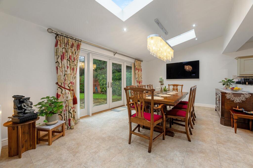Additional image 16 of Wentworth Road, Four Oaks Estate, B74