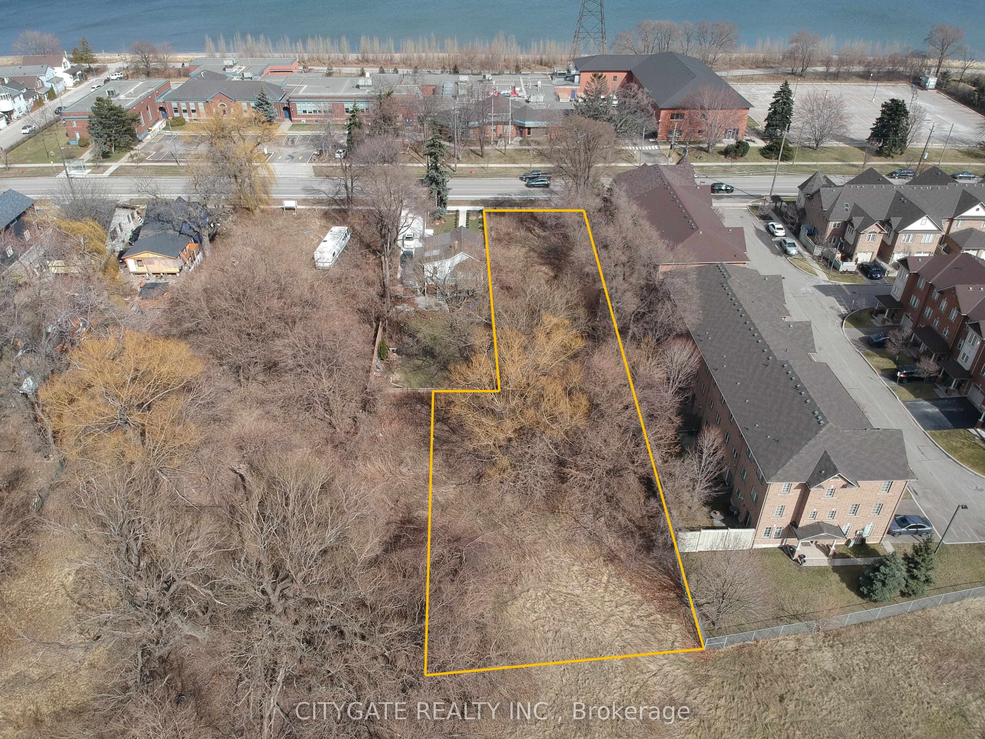 Additional image 2 of 480 Beach Boulevard, Hamilton, ON, L8H 6X3