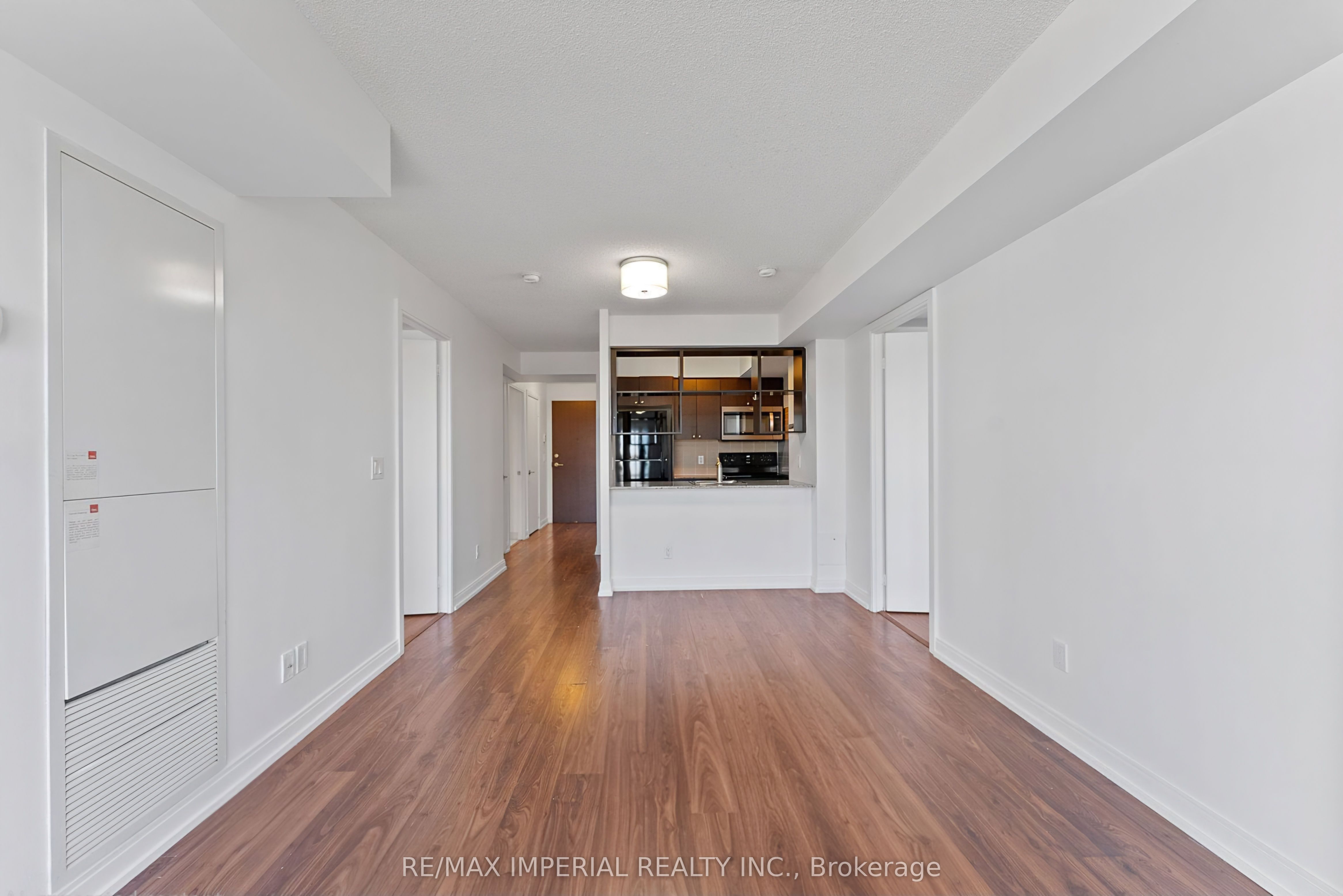 Additional image 5 of 1215-181 Village Green Square, Toronto, ON, M1S 0K6