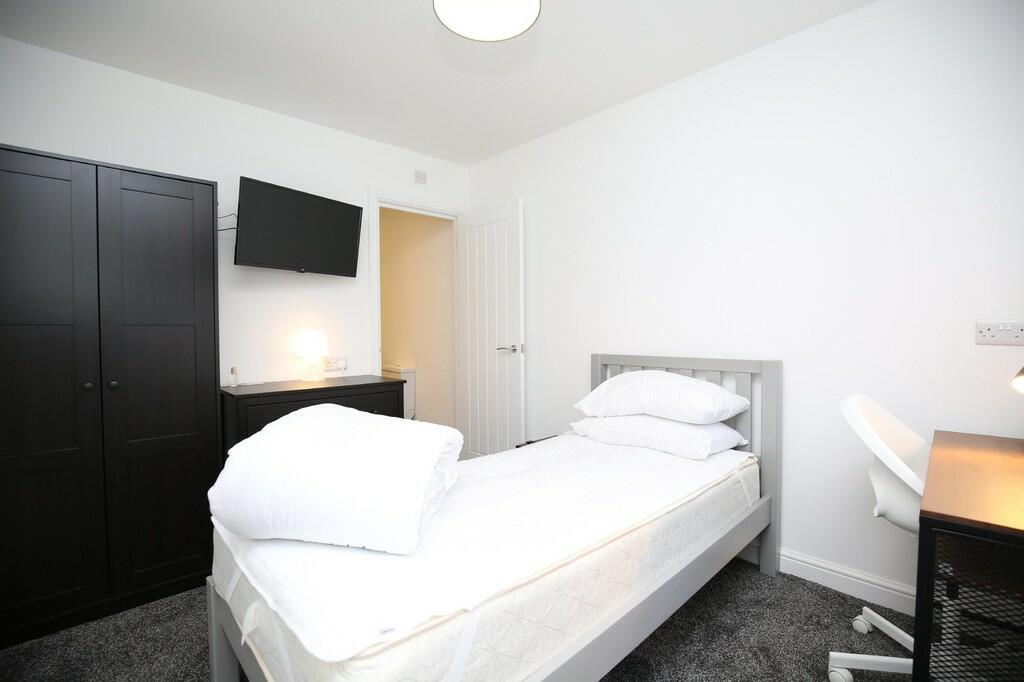 Waterside, Polesworth, Tamworth photo 2