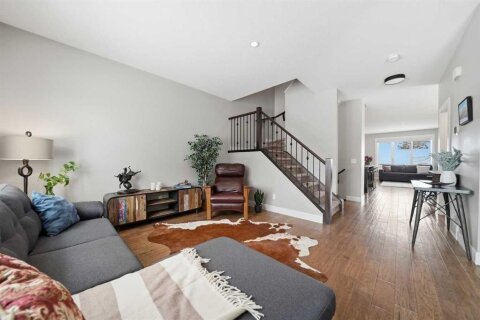 Additional image 8 of 1626B 41 Street SW, Calgary, AB, T2X 1X8