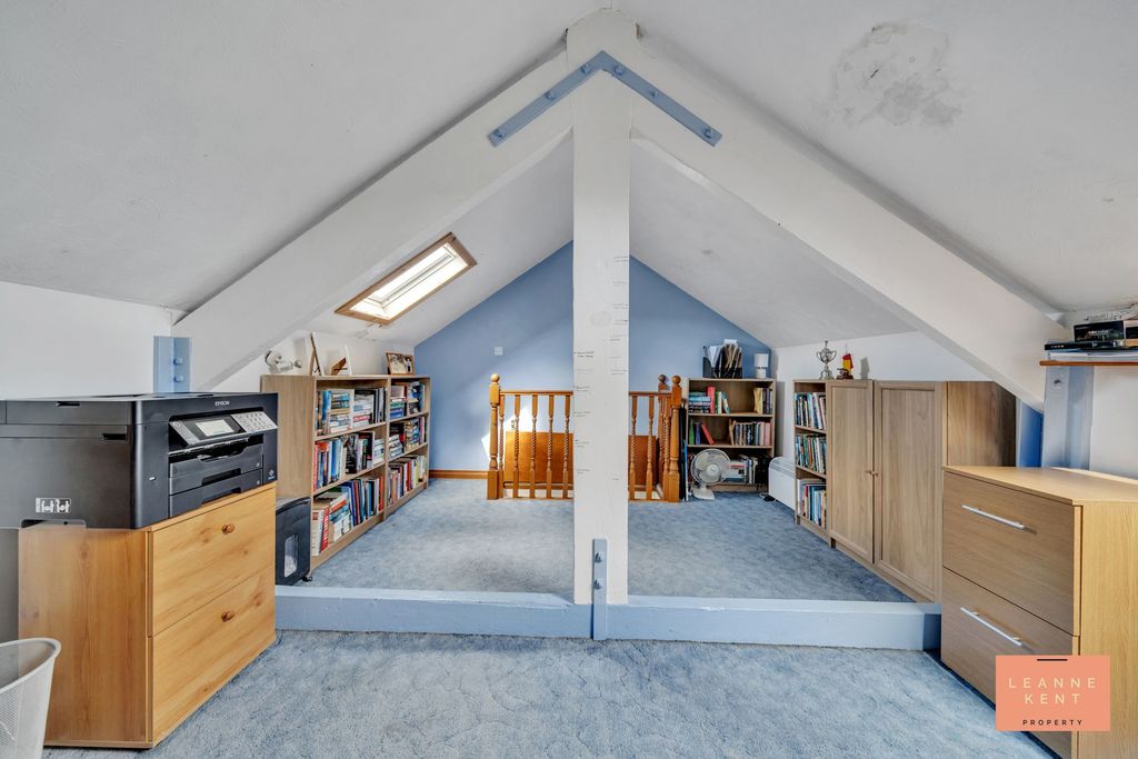 Additional image 31 of 3 bed detached house for saleVan Road, Caerphilly CF83