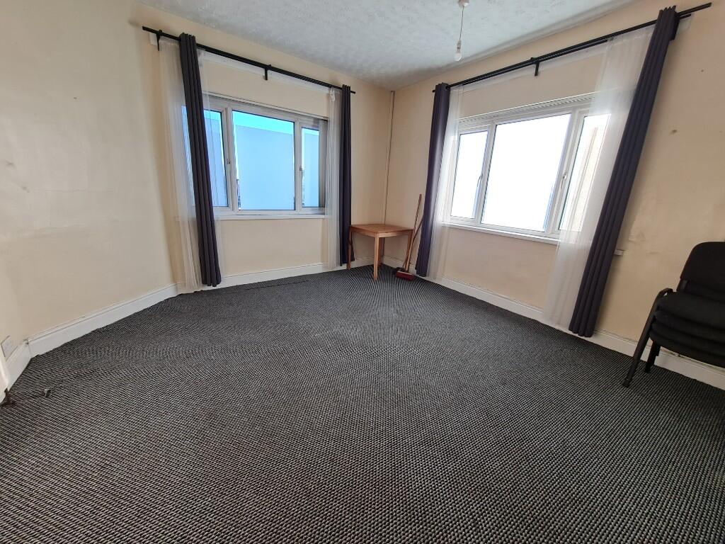 High Street, West Bromwich,West Midlands, B70