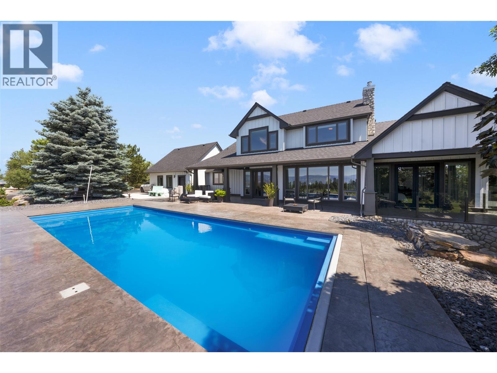 2375 Grantham Road, Kelowna, BC, V1W4B7