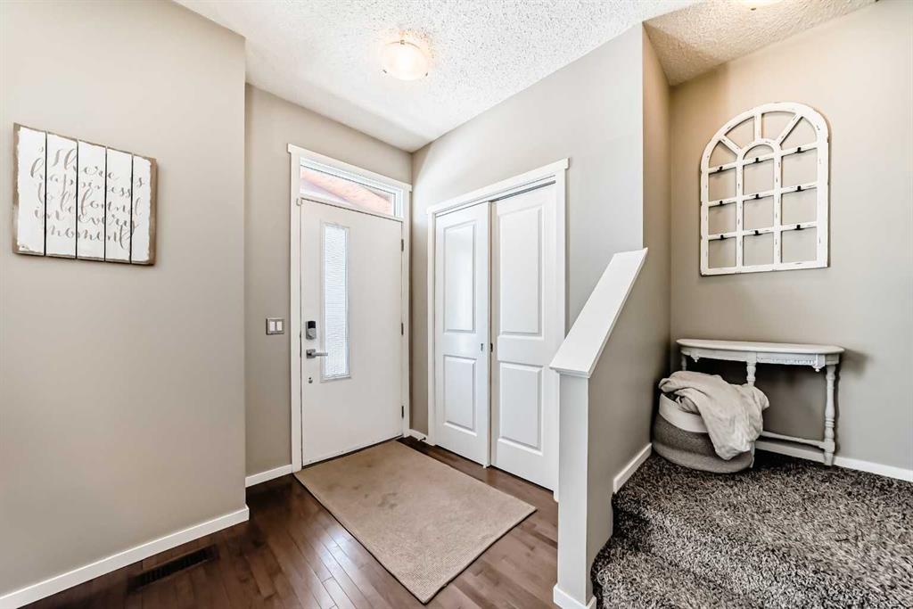Additional image 3 of 63 Chapalina Square SE, Calgary, AB, T2X 0L5
