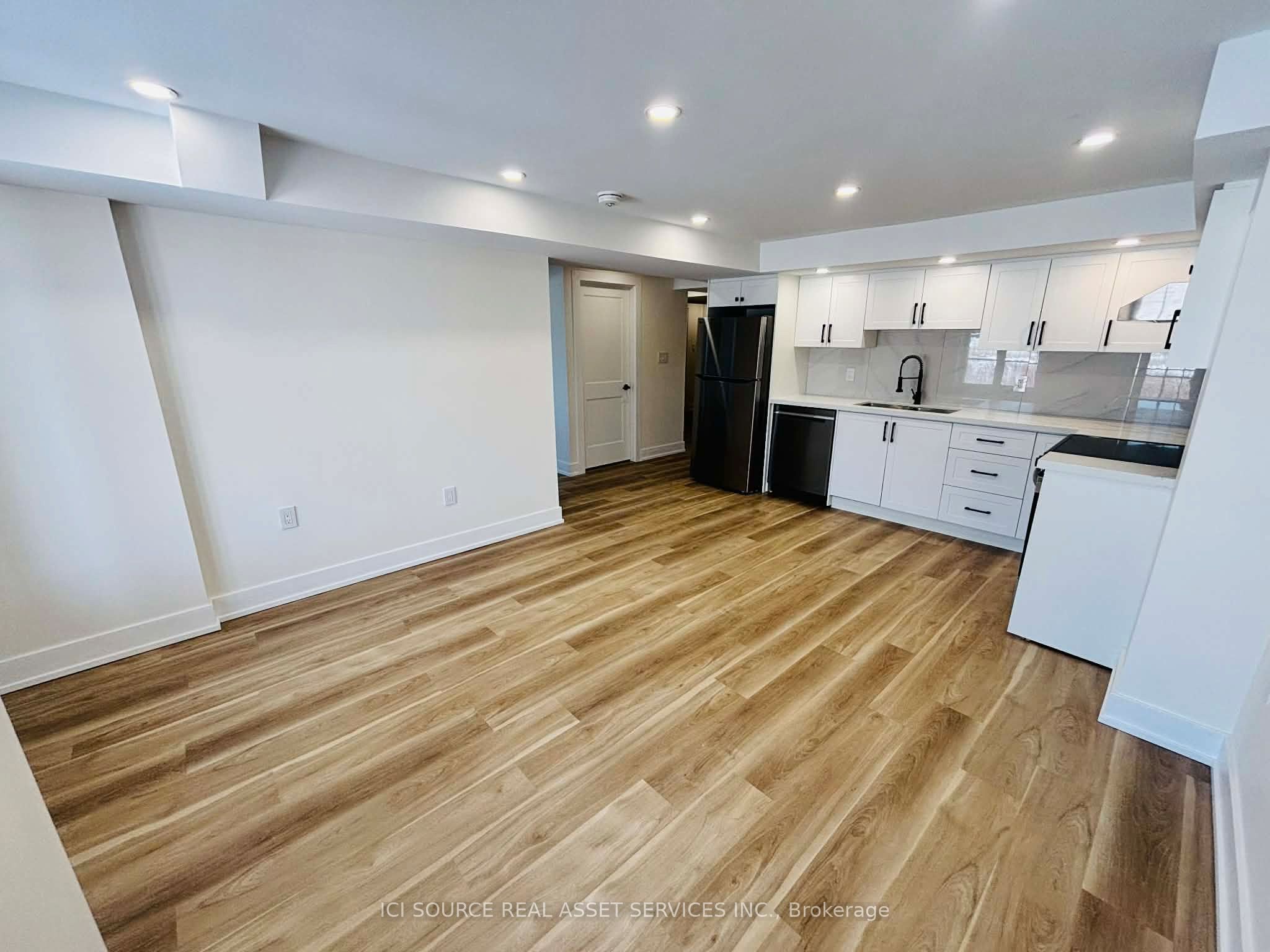 A-3283 Turnstone Boulevard, Pickering, ON, L1X 0M9