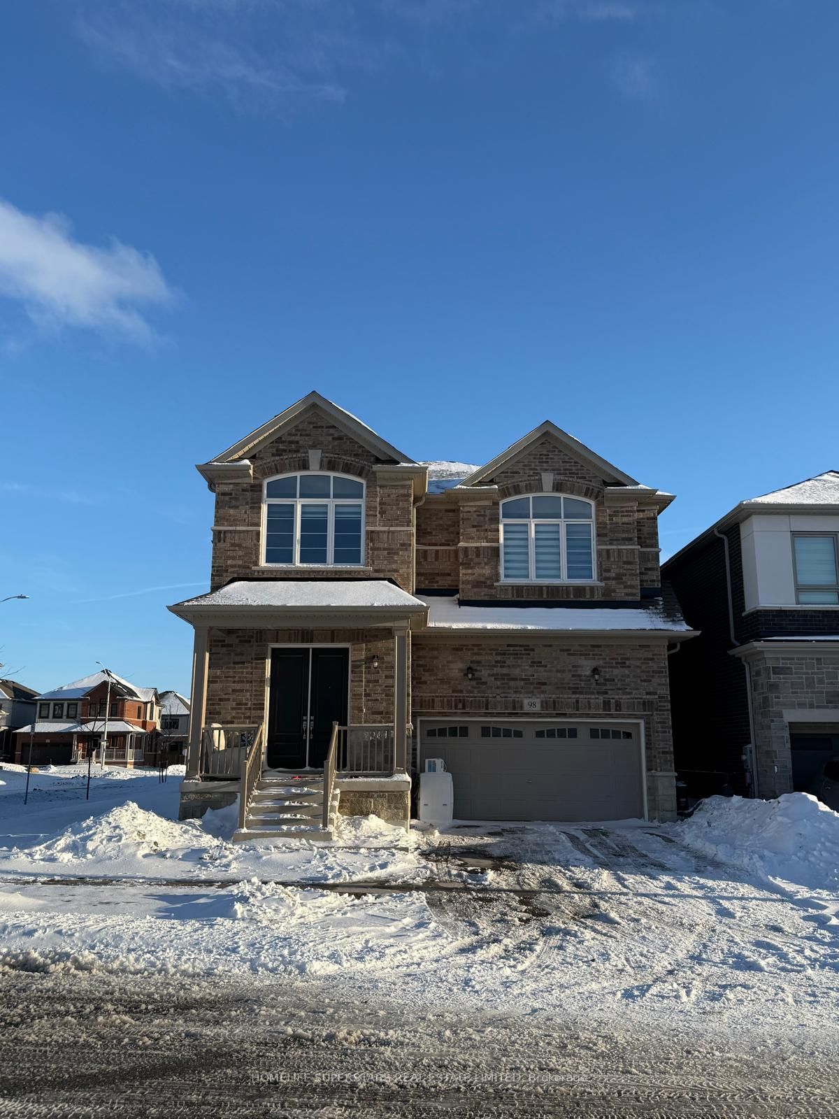 98 Shepherd Drive, Barrie, ON, L9S 2Z4